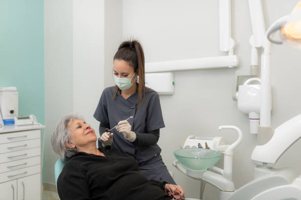 Best Emergency Dental Care for Broken or Chipped Teeth in Hebron, IL